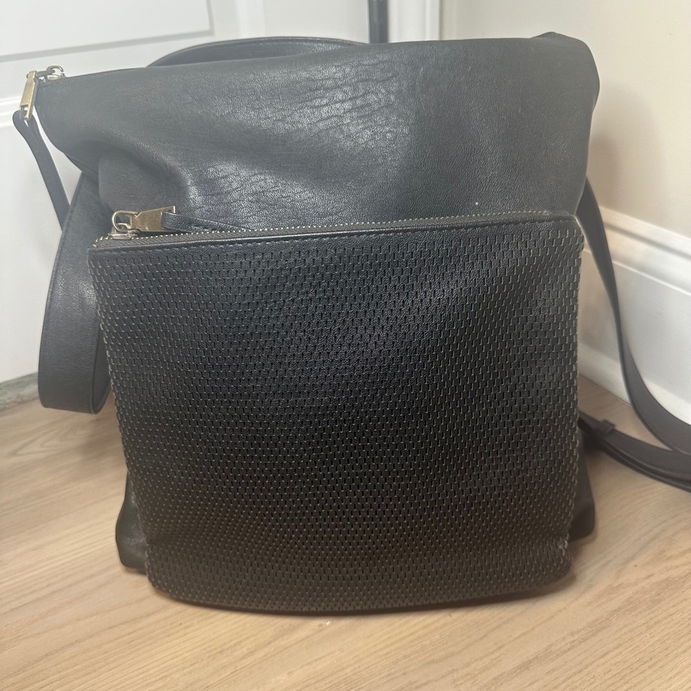 Antik Kraft Black Vegan Leather Backpack Purse Travel Bag w/ Luggage Slip Strap‎